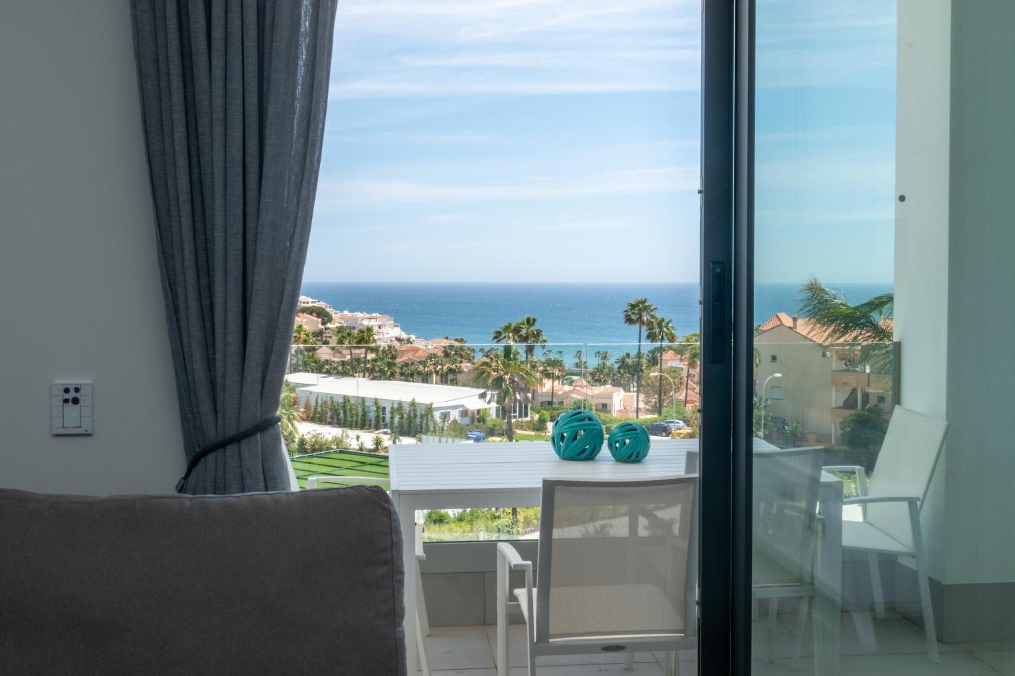 Luxury 2Br Seaviews - Santa Barbara Heights Lejlighed Fuengirola Eksteriør billede